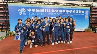 角力隊合照